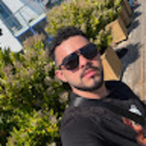 Meet your Posher, Yeison